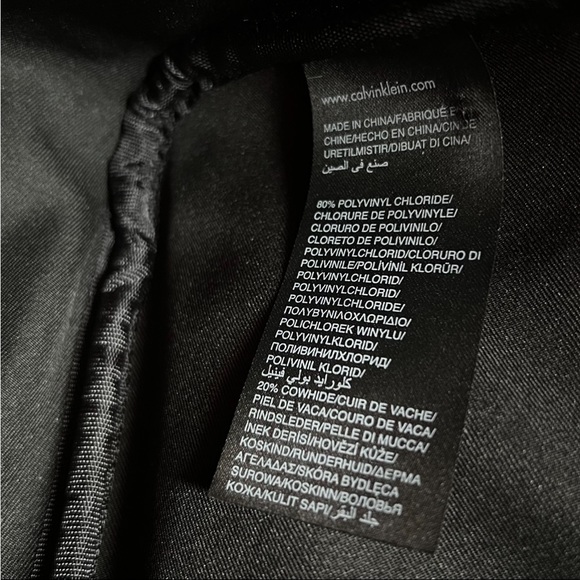 Calvin Klein messenger bag - Picture 11 of 11